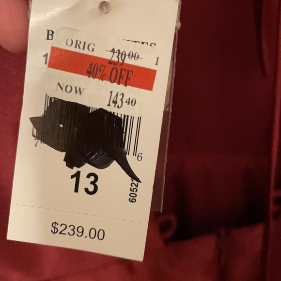 Beautiful Red Evening Dress - Picture 5 of 5